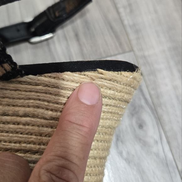 Sonoma Black and Tan Wedges Sz 9.5 - Picture 7 of 9